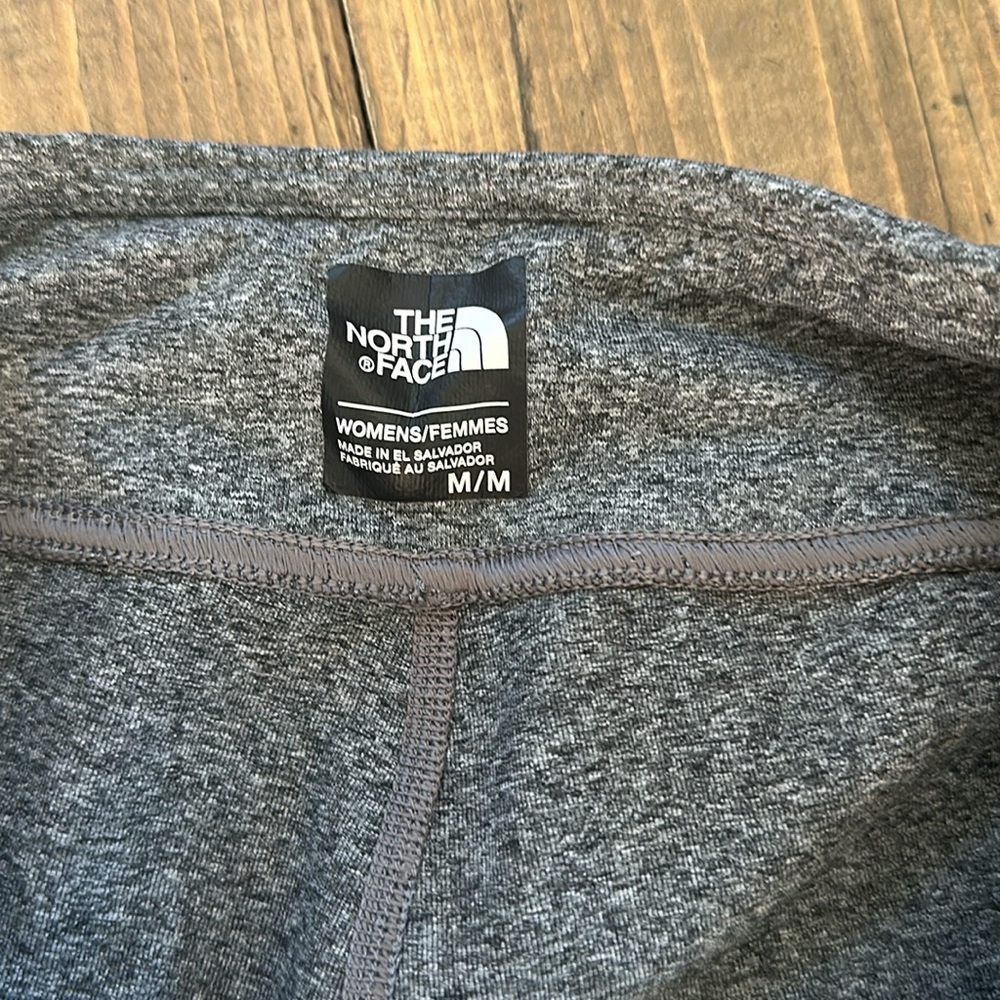 North Face - Picture 2 of 3
